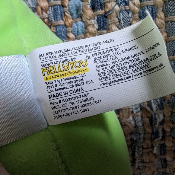 Tristan the Green Triceratop squashmallow - Picture 4 of 7